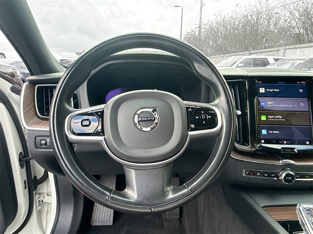 Used 2022 Volvo XC60 B5 Inscription w/ Advanced Package image 12
