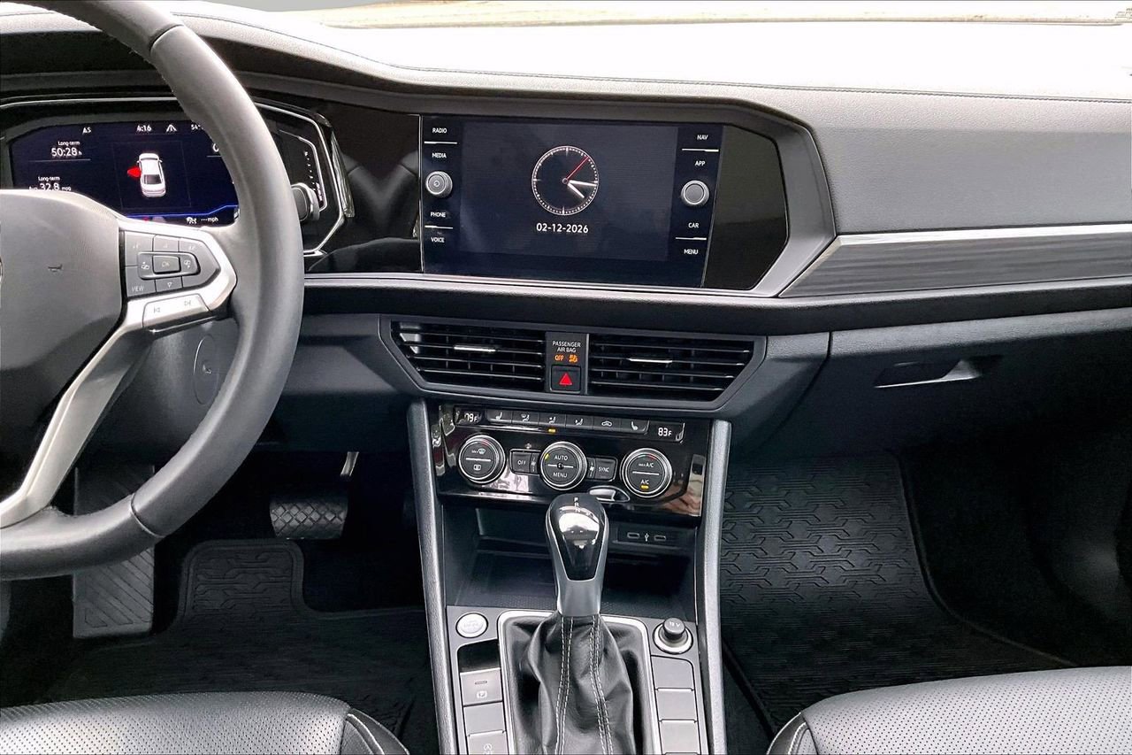 Used 2022 Volkswagen Jetta SEL image 12
