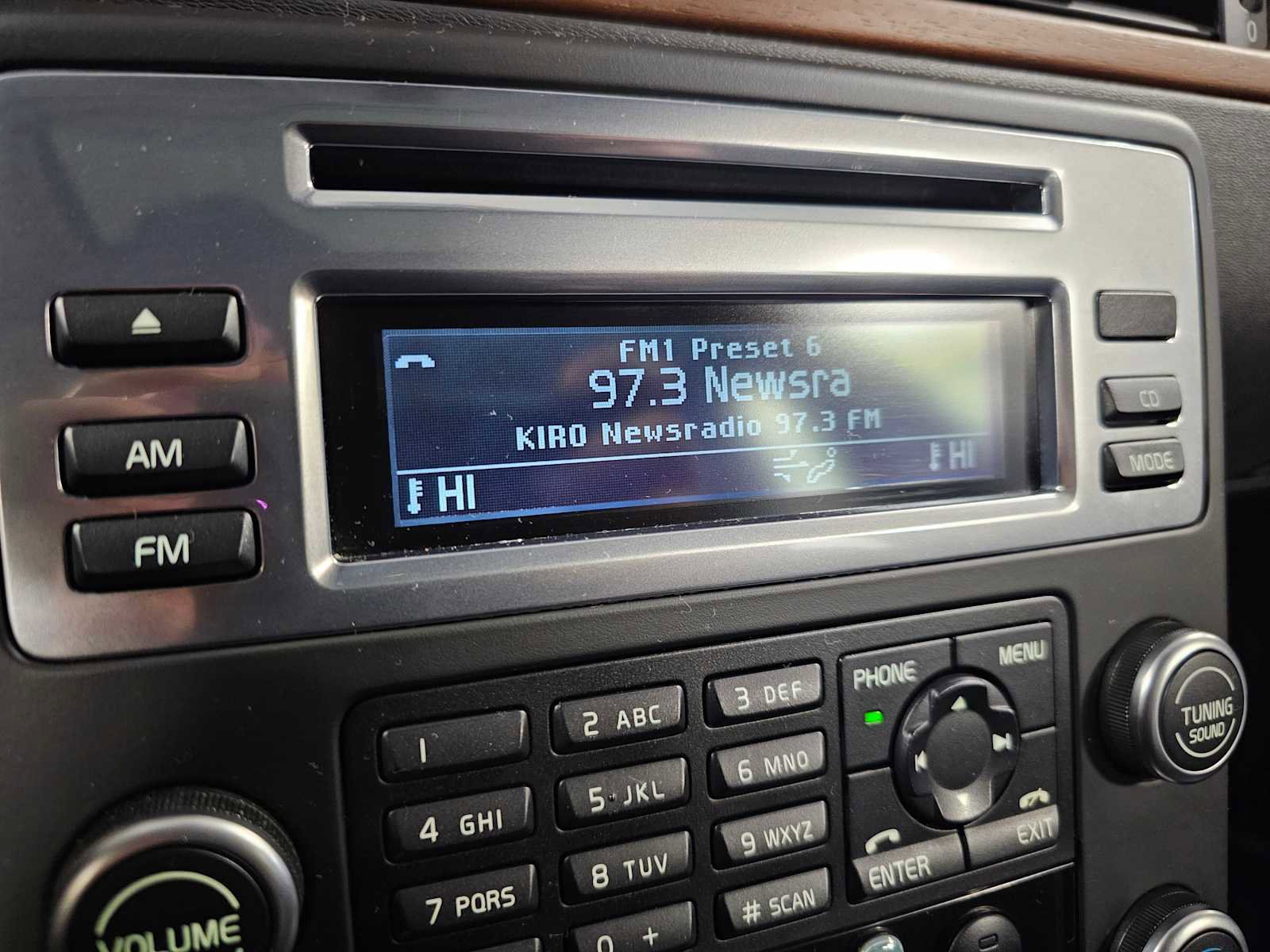 Used 2009 Volvo XC70 3.2 image 15