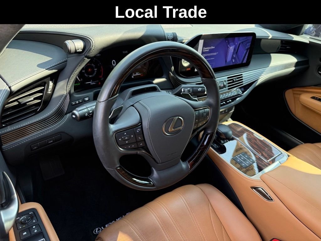 Certified 2024 Lexus LS 500 w/ Luxury Package RWD image 3
