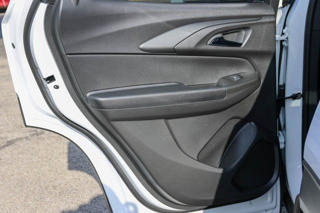 New 2026 Chevrolet TrailBlazer LT w/ LT Cold Weather Package image 9