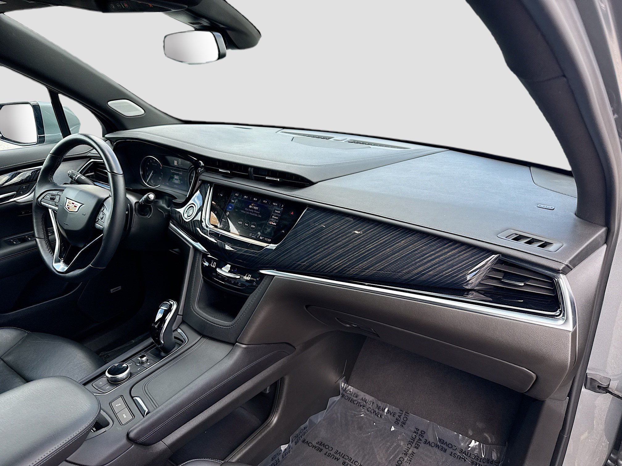 Used 2024 Cadillac XT6 Premium Luxury FWD image 15