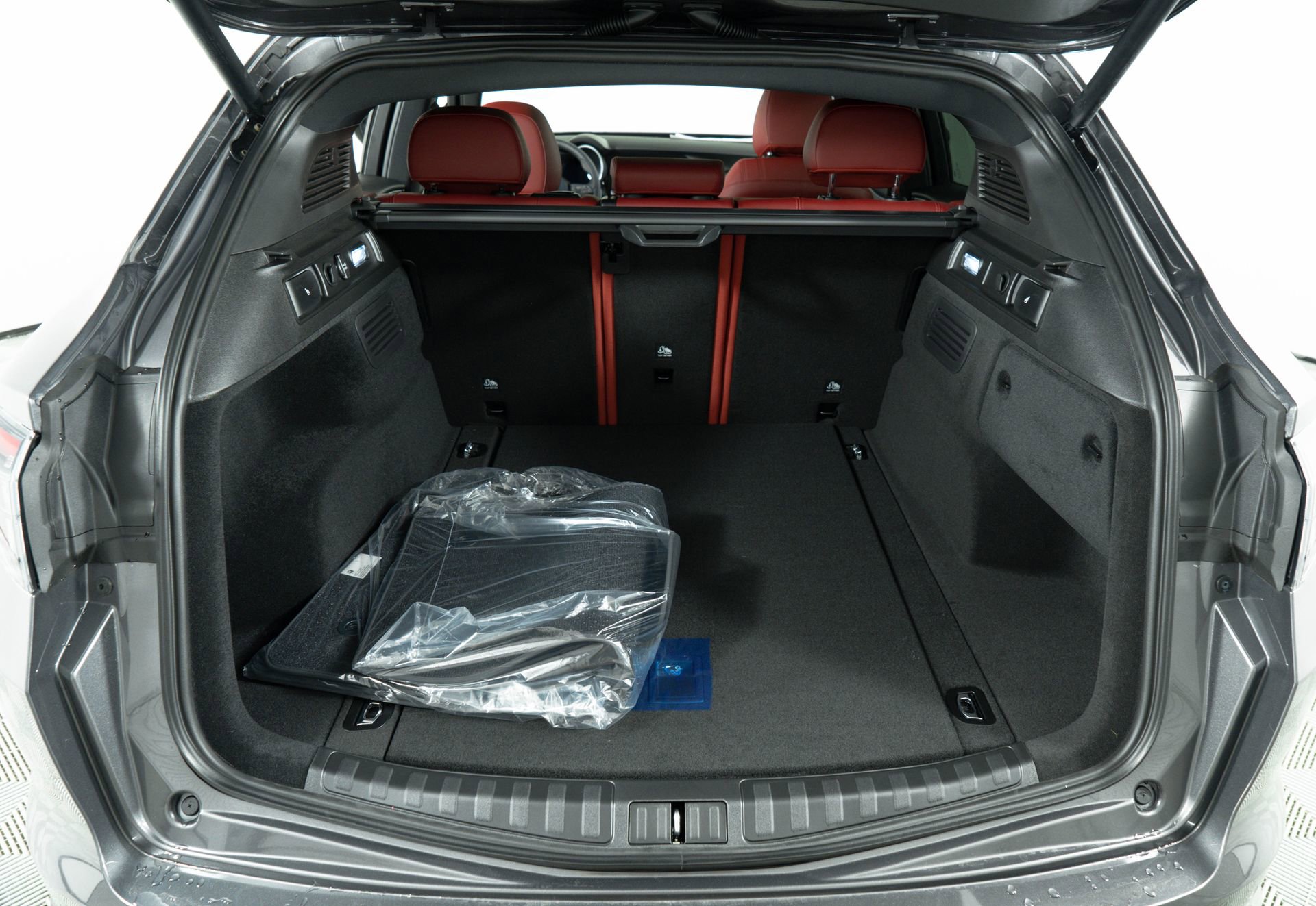 New 2025 Alfa Romeo Stelvio Sprint w/ Veloce Package image 50