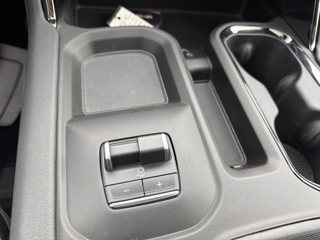 Certified 2026 GMC Sierra 3500 AT4 AWD/4WD image 17