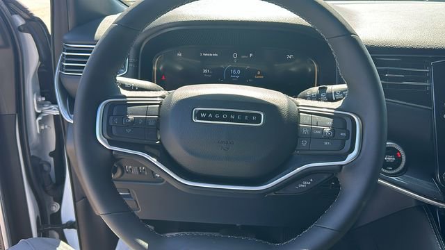 Used 2024 Jeep Wagoneer 4WD w/ Convenience Group I image 21