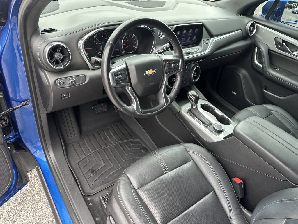 Used 2019 Chevrolet Blazer LT w/ Sun and Wheels Package FWD image 14