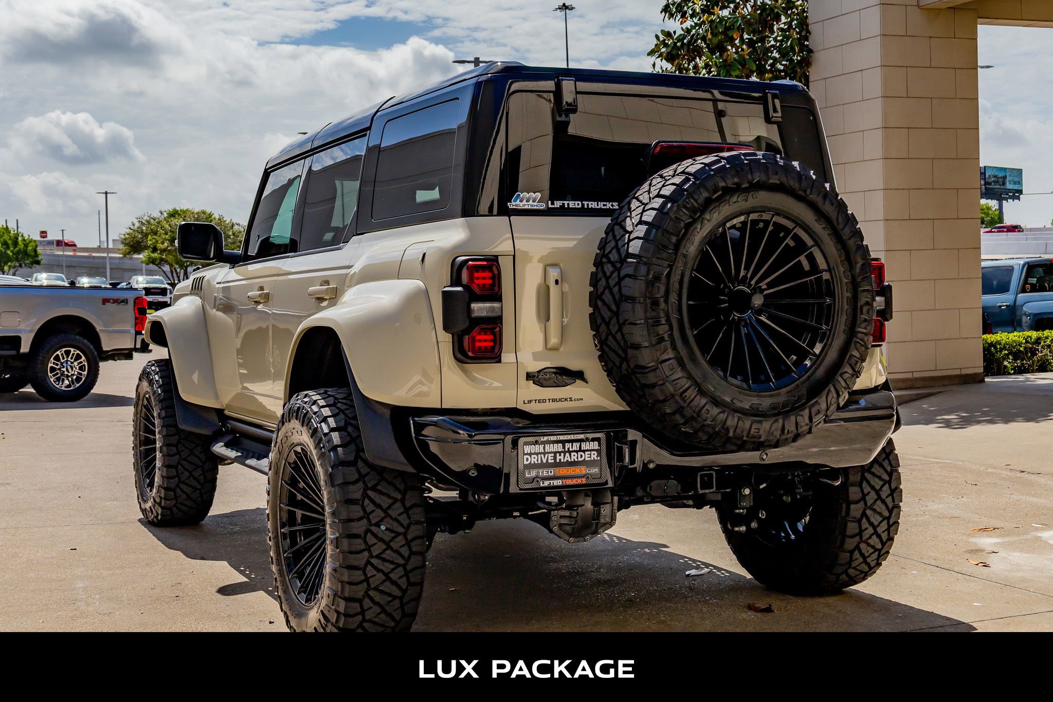 Used 2025 Ford Bronco Raptor AWD/4WD image 7