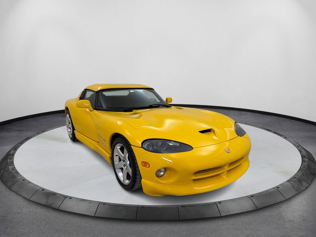 Used 2002 Dodge Viper RT/10 image 3