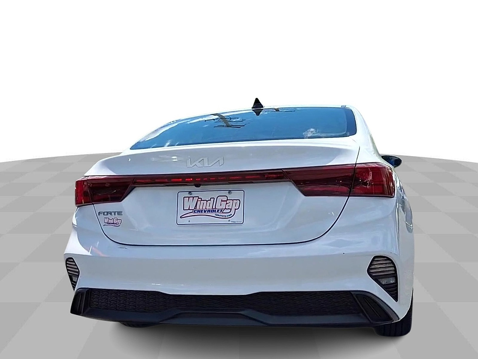 Used 2022 Kia Forte LXS image 7