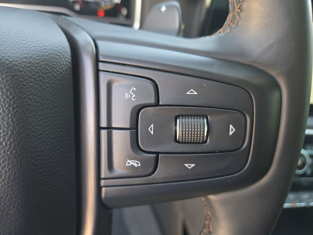 Used 2024 GMC Sierra 1500 AT4 w/ AT4 Premium Package image 16