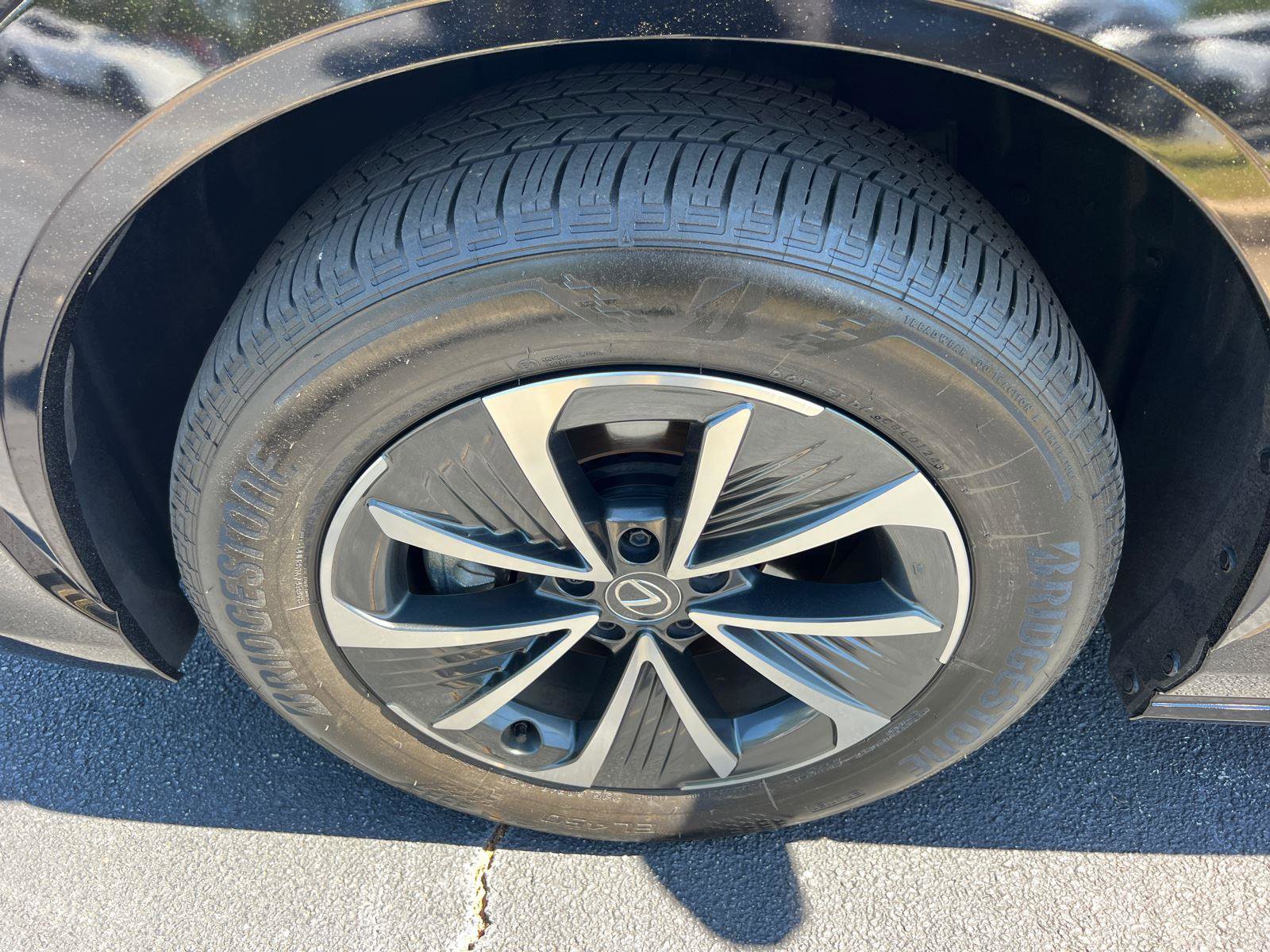 Used 2024 Lexus RZ 300e Premium w/ Accessory Package (Z1) image 12