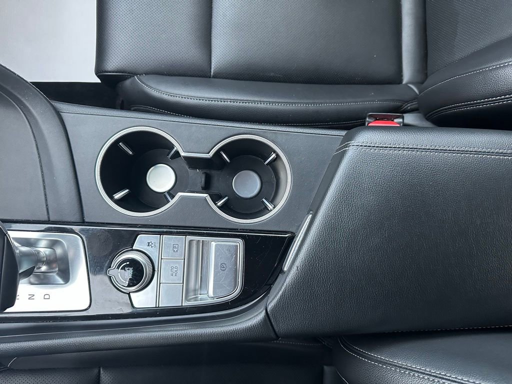 Used 2023 Genesis G70 2.0T image 31