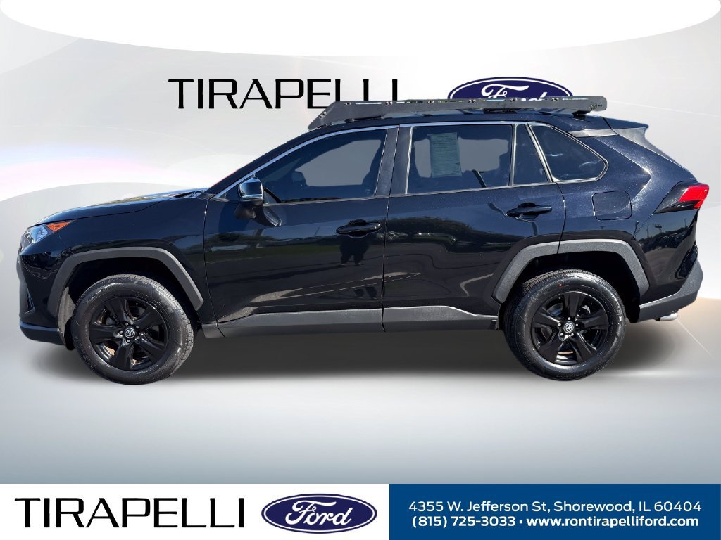 Used 2021 Toyota RAV4 XLE AWD/4WD image 3