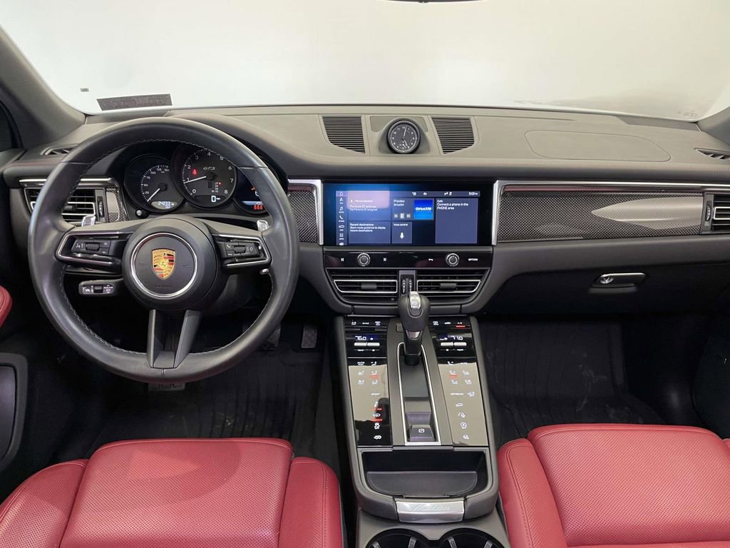 Certified 2022 Porsche Macan GTS image 26