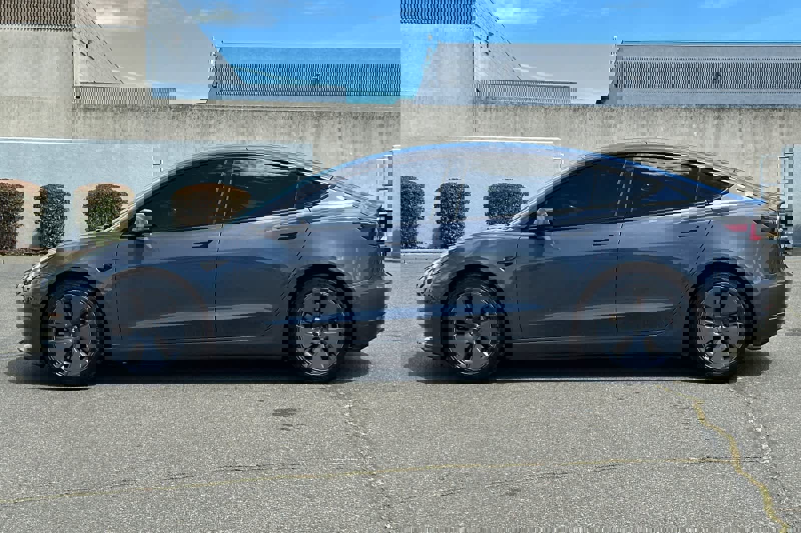 Used 2022 Tesla Model 3 Long Range image 9