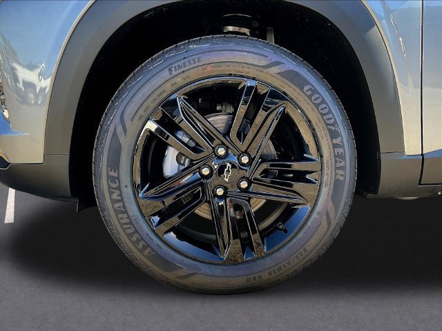 New 2026 Chevrolet Trax ACTIV w/ Driver Confidence Package FWD image 16