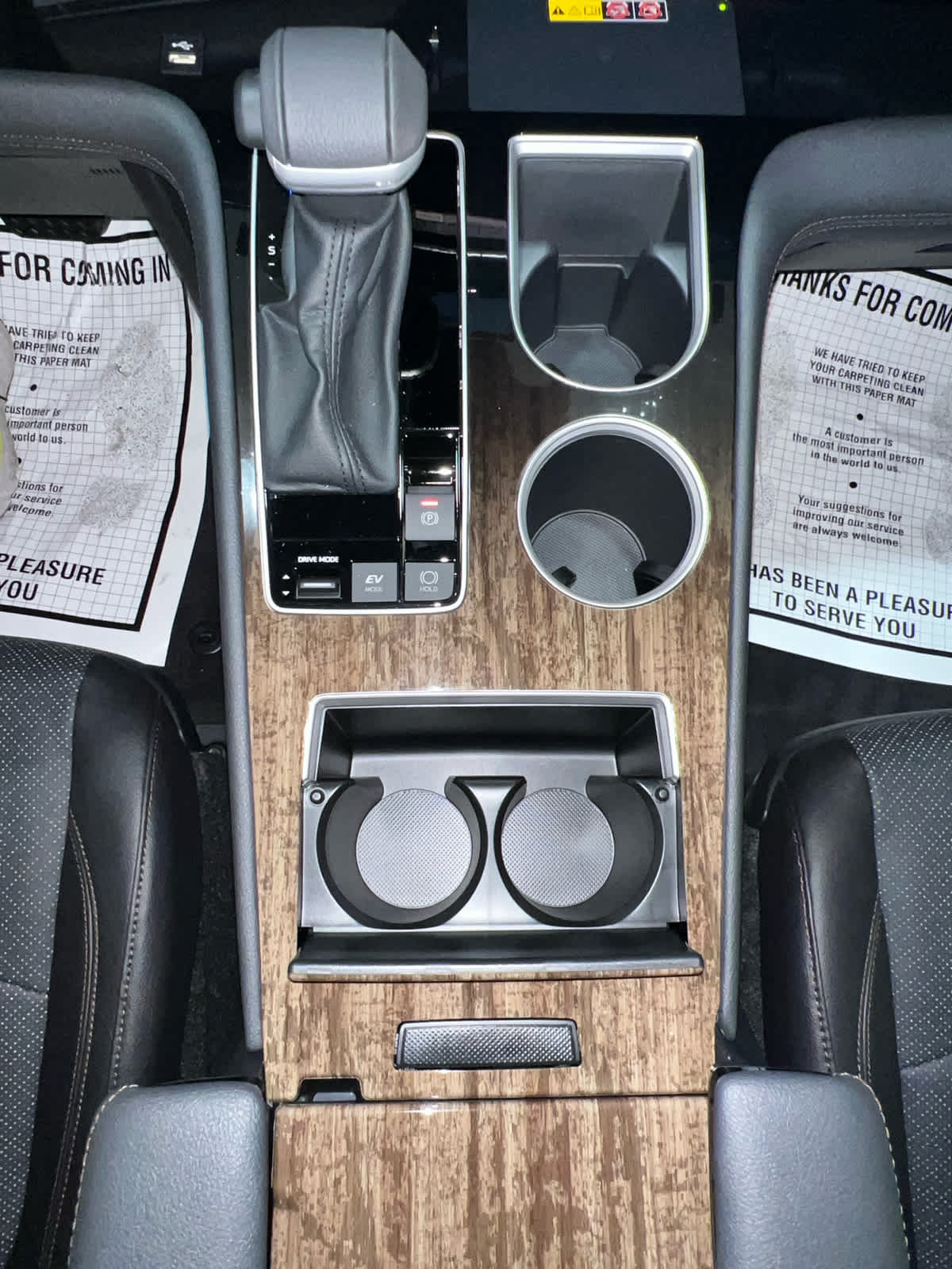New 2026 Toyota Sienna Platinum AWD/4WD image 29