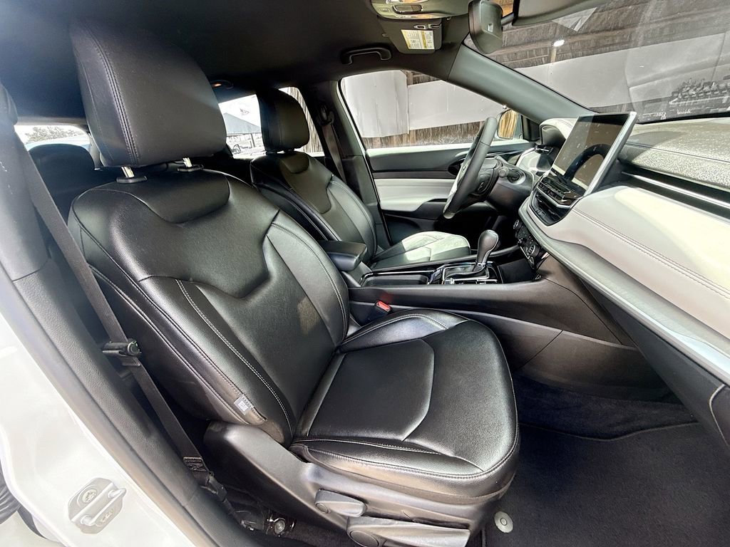 Used 2026 Jeep Compass Limited image 33