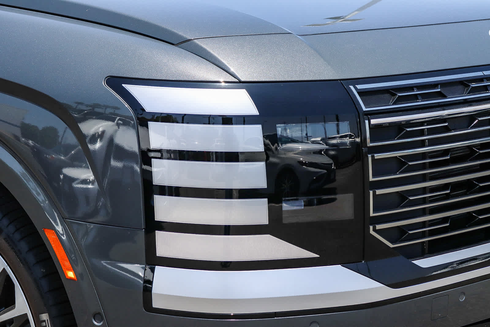 New 2026 Hyundai Palisade Calligraphy FWD image 4