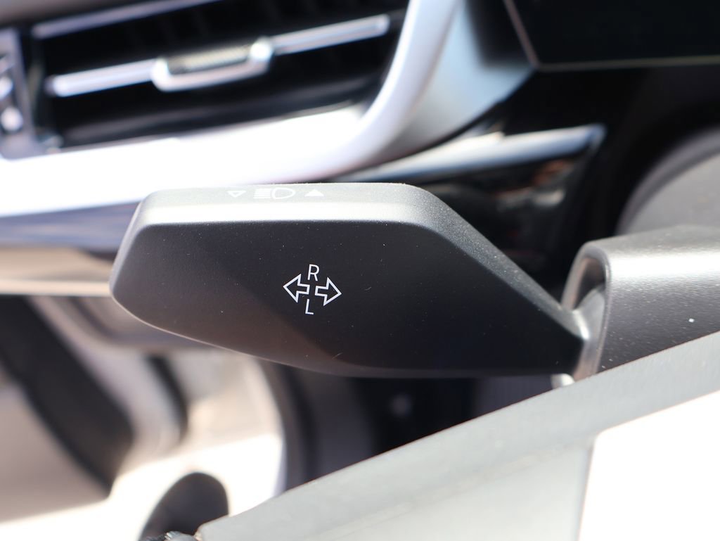 New 2025 BMW X1 xDrive28i w/ Technology Package image 42