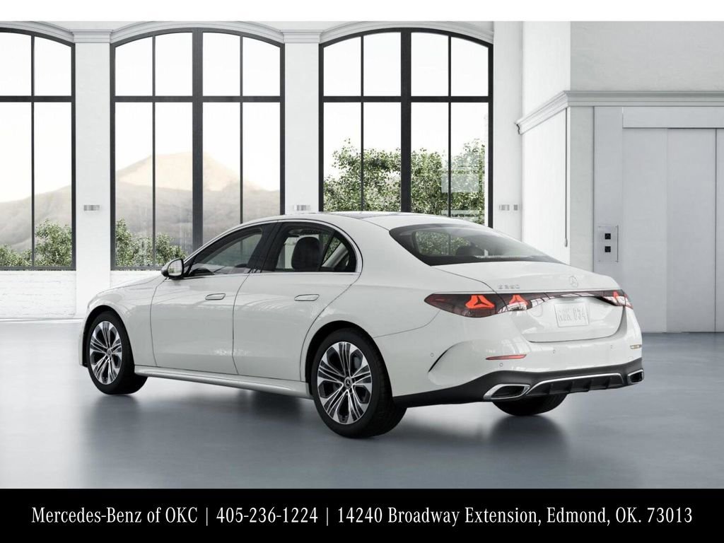 Used 2025 Mercedes-Benz E 350 Sedan image 29