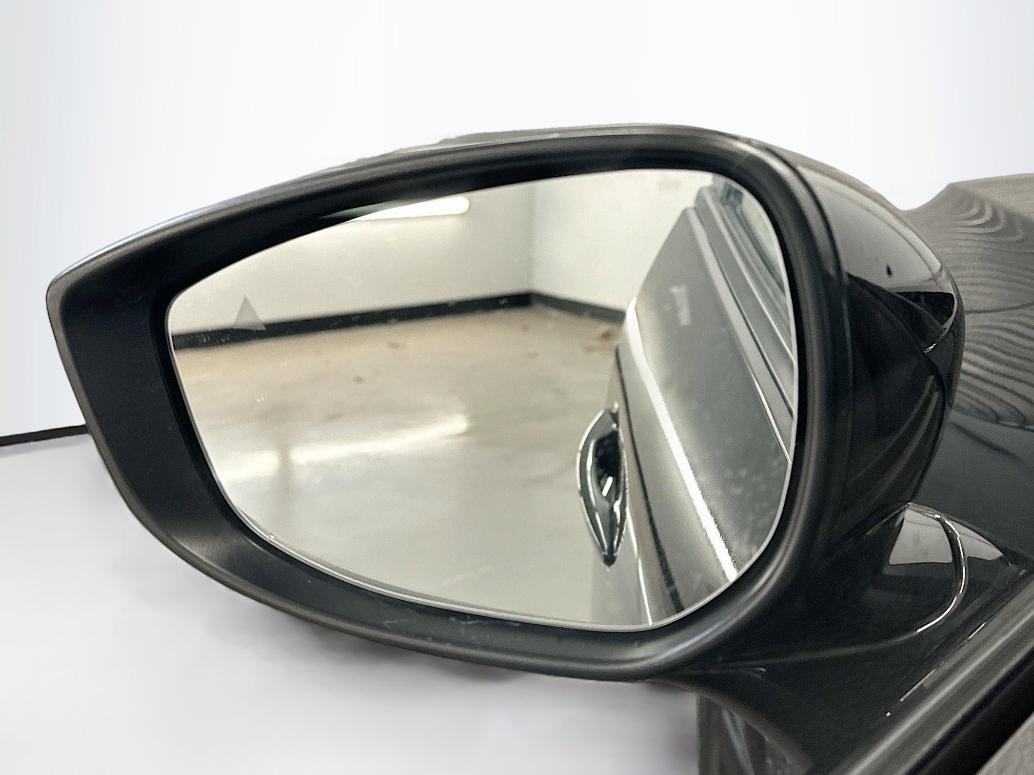 Used 2025 MAZDA CX-50 AWD 2.5 S w/ Premium Package image 16