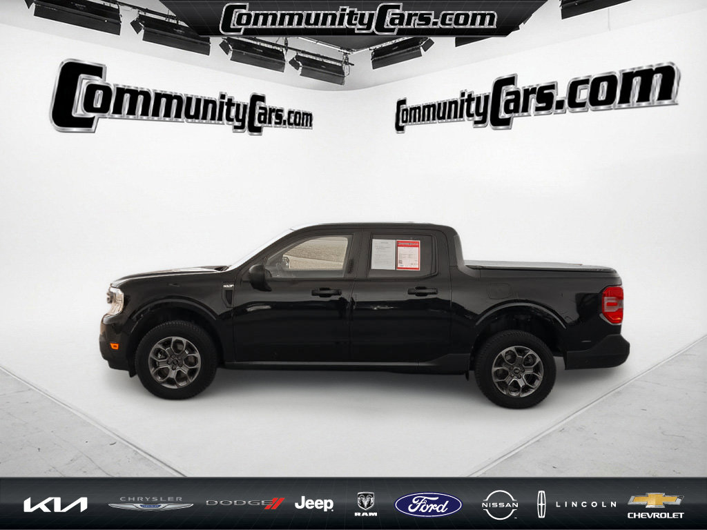 Used 2023 Ford Maverick XLT image 3