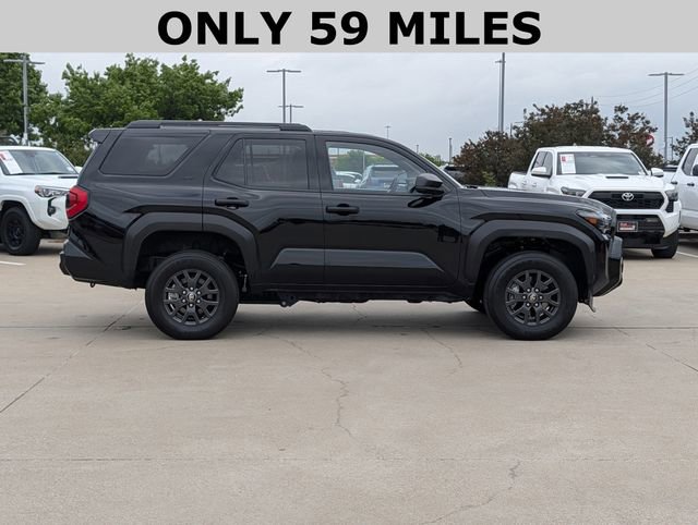 Used 2025 Toyota 4Runner SR5 AWD/4WD image 4