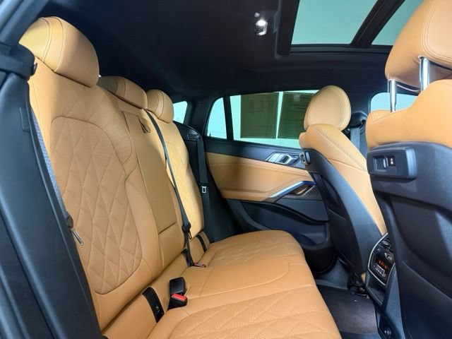 Used 2023 BMW X6 xDrive40i w/ Premium Package AWD/4WD image 28
