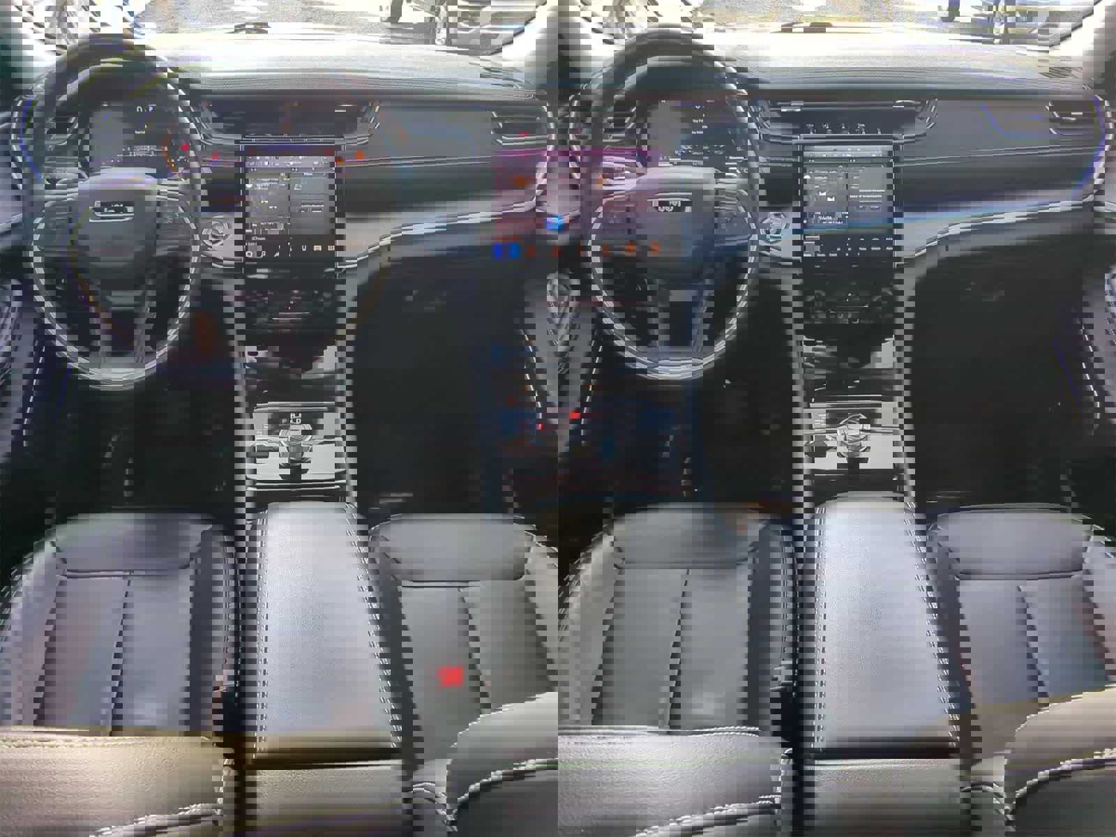 Certified 2022 Jeep Grand Cherokee L Limited w/ Black Appearance Package image 22