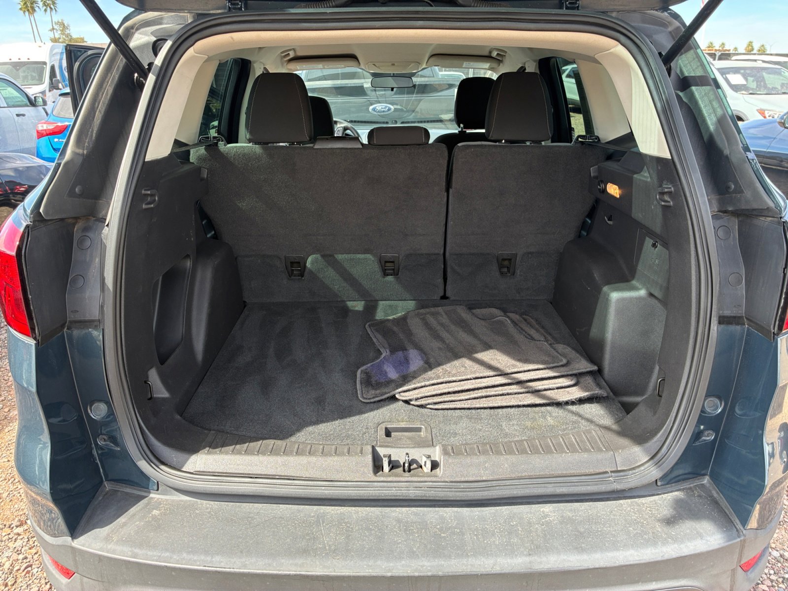 Used 2018 Ford Escape SE image 26