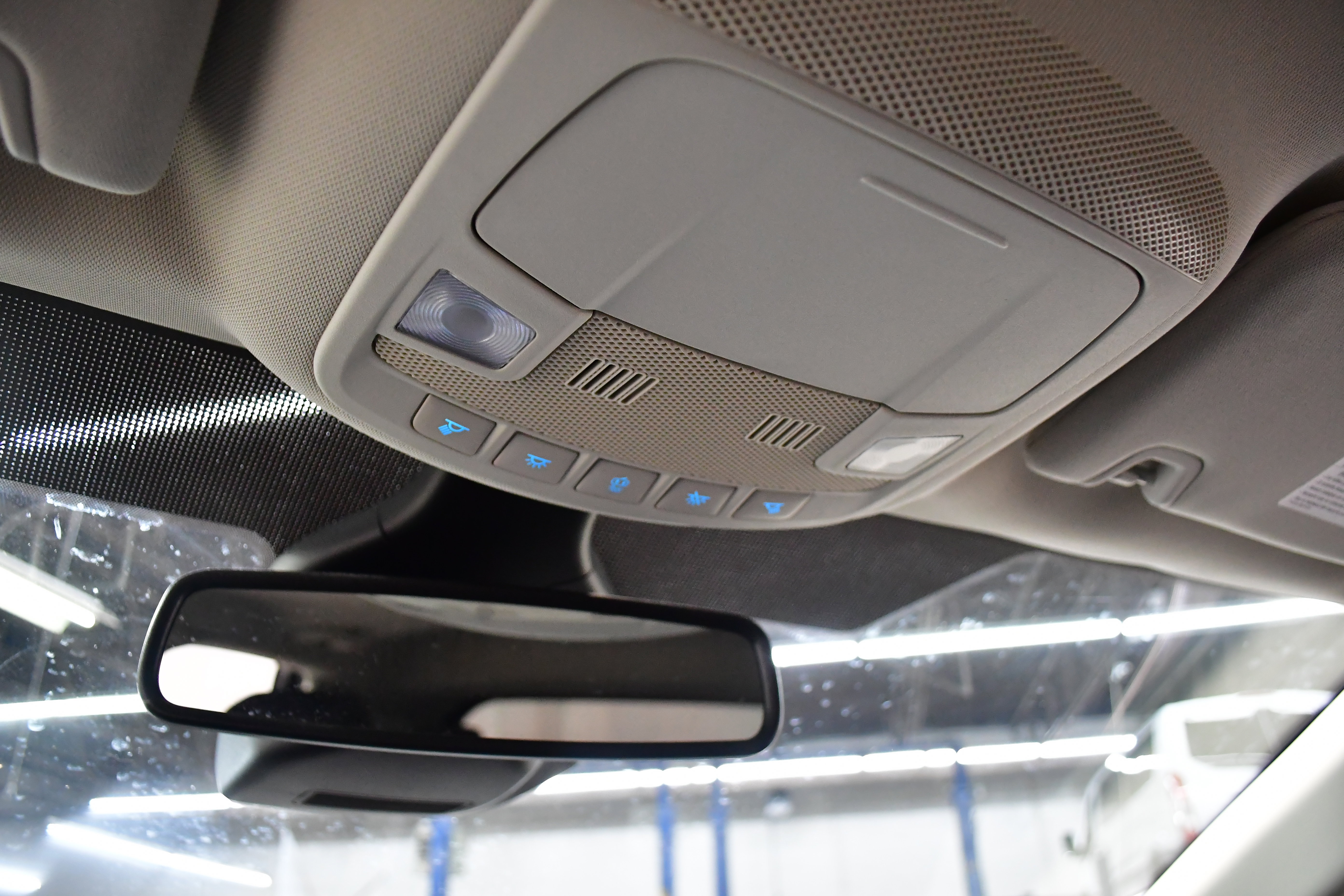 Used 2022 Ford Edge SEL w/ Convenience Package image 34