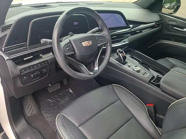 Used 2024 Cadillac Escalade Sport w/ Touring Package AWD/4WD image 13