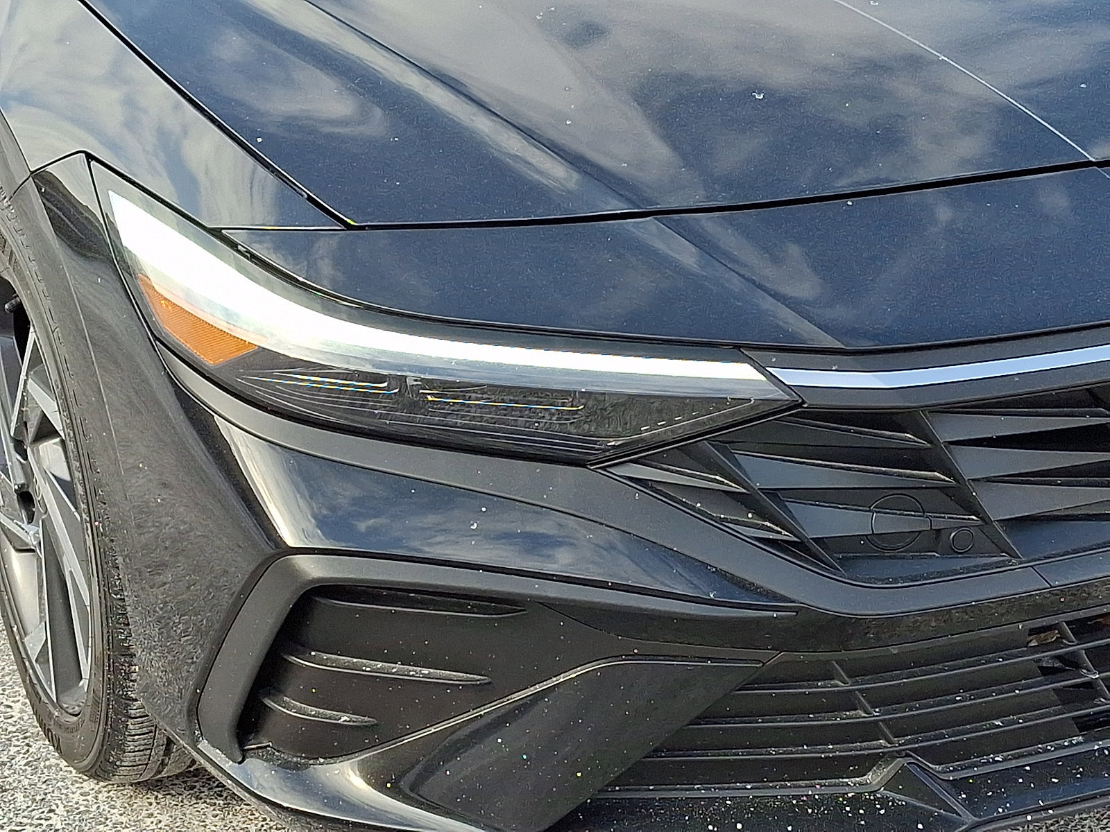 Certified 2025 Hyundai Elantra Sport image 9