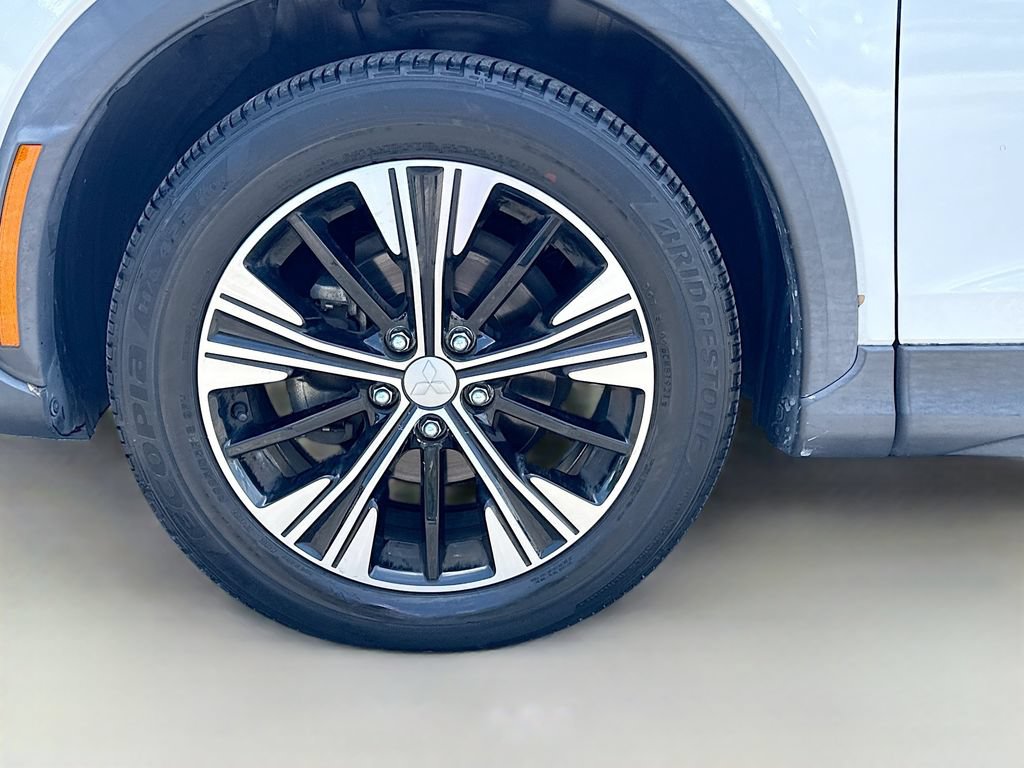 Used 2022 Mitsubishi Eclipse Cross SEL FWD image 41