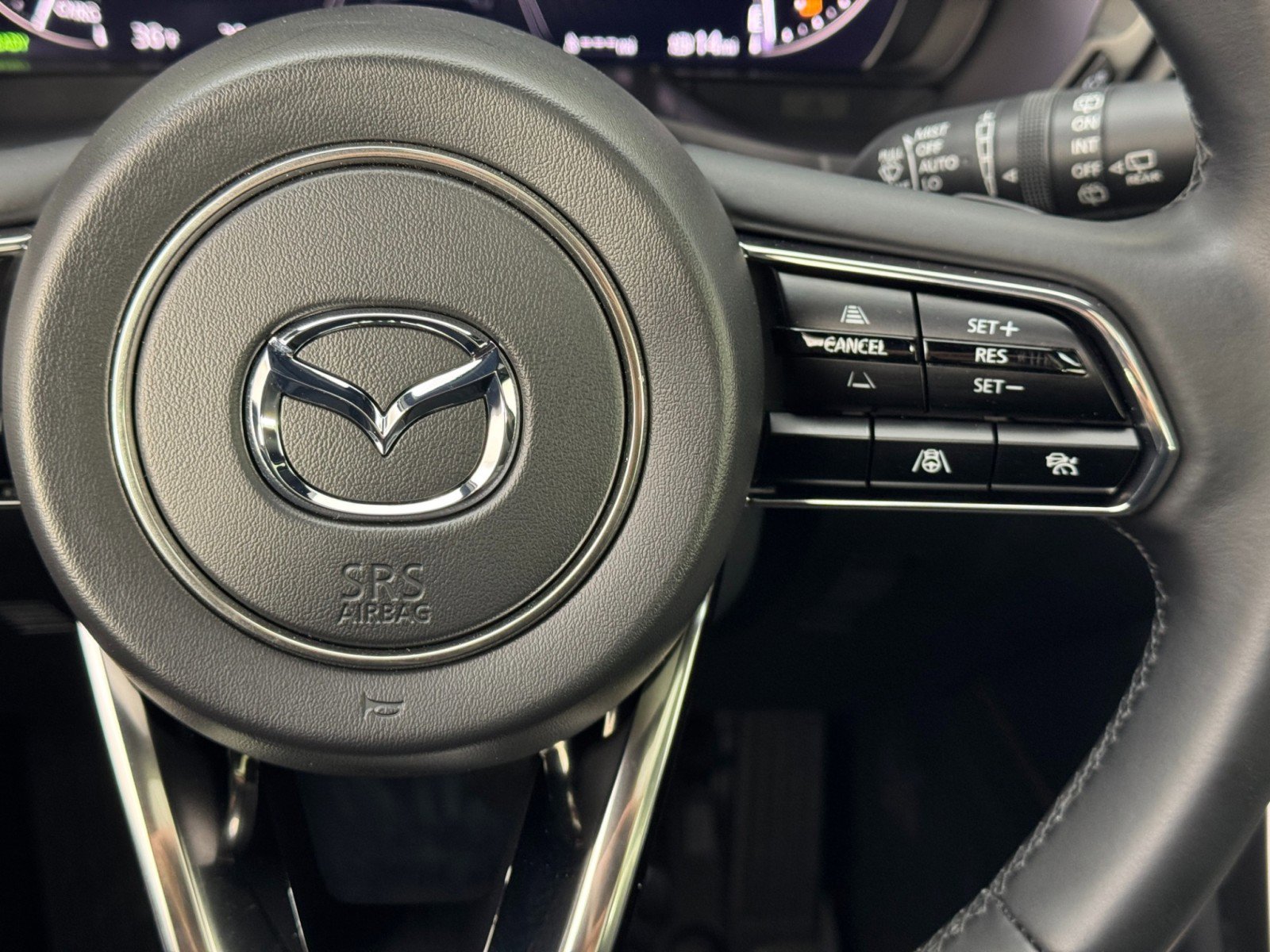 Used 2025 MAZDA CX-90 Plug-In Hybrid w/ Premium Plus image 22
