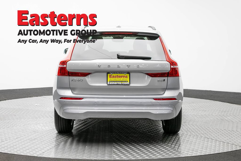 Used 2022 Volvo XC60 B5 Momentum AWD/4WD image 5