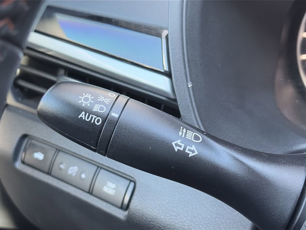 Used 2024 Nissan Altima 2.5 SR w/ SR Premium Package image 17