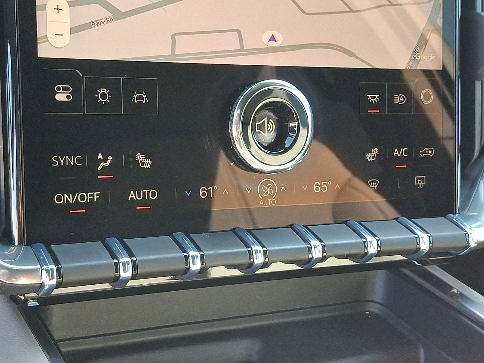 Used 2026 GMC Acadia Elevation w/ Elevation Premium Package FWD image 18