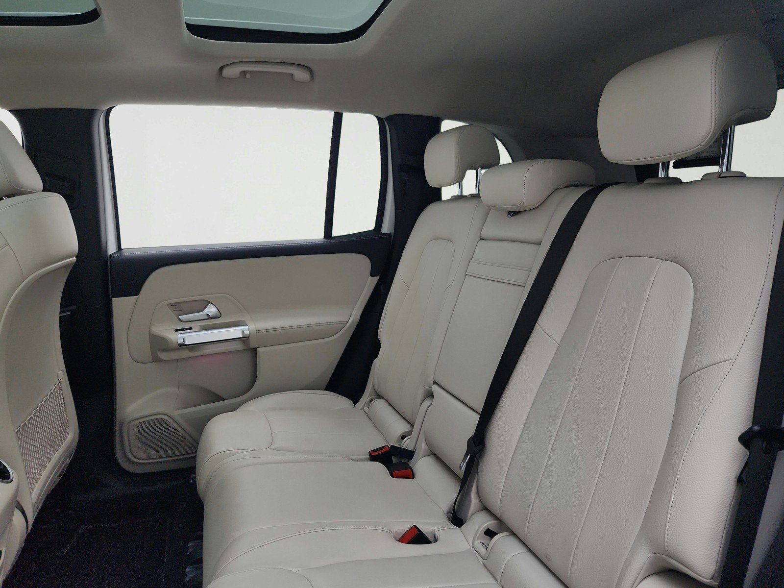 Certified 2023 Mercedes-Benz GLB 250 image 23