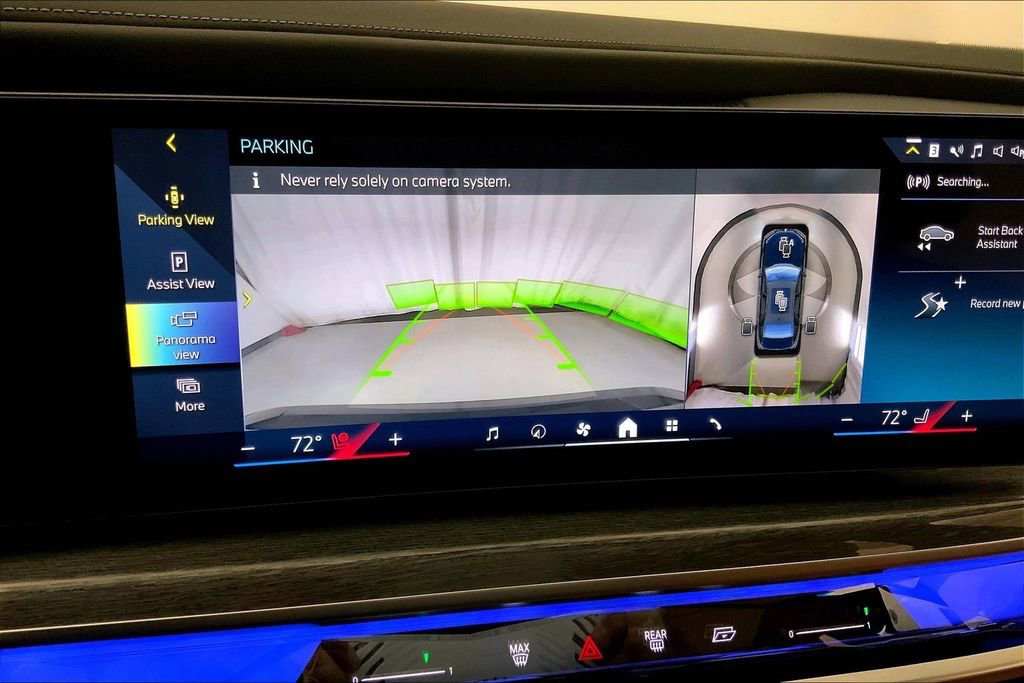 Used 2025 BMW 740i xDrive image 17