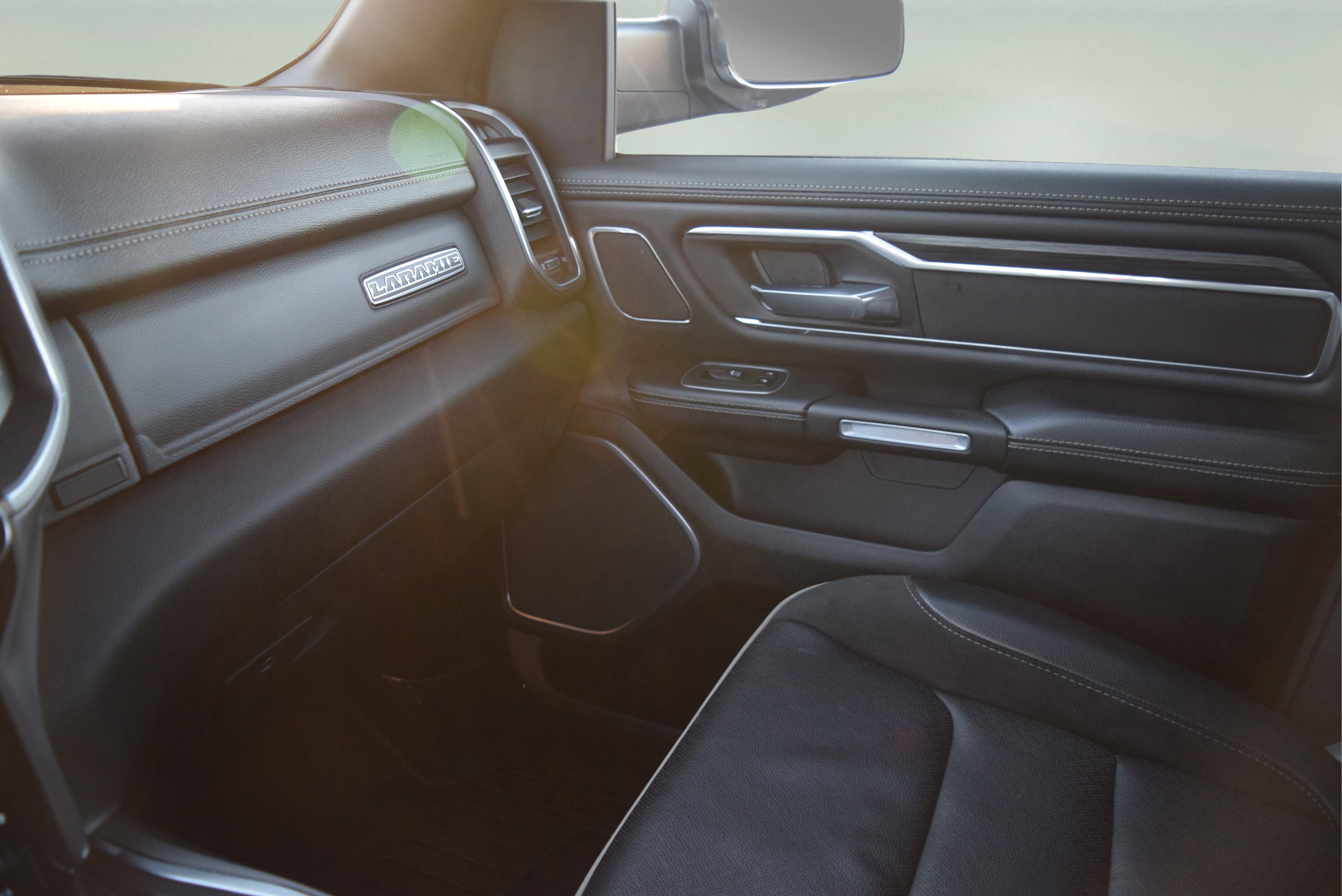 Used 2023 RAM 1500 Laramie image 14