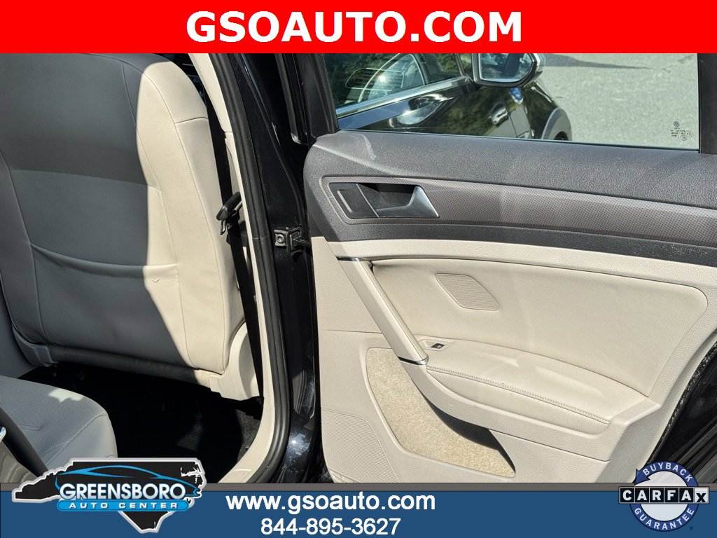 Used 2018 Volkswagen Golf Alltrack SE image 14