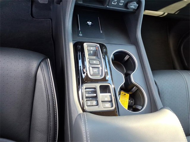 Used 2023 Honda Pilot Elite image 17