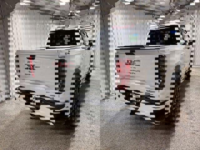 Used 2025 GMC Sierra 1500 Elevation image 4