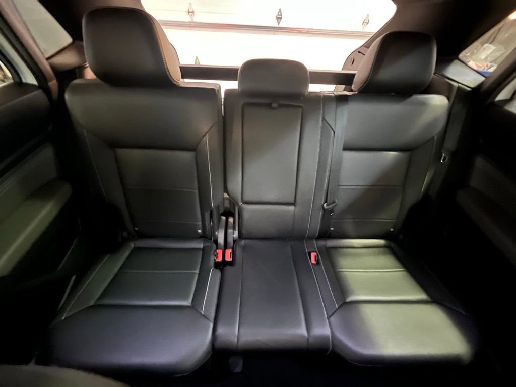 Certified 2023 Volkswagen Atlas Cross Sport SE w/ Panoramic Sunroof Package image 28