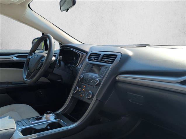 Used 2018 Ford Fusion S FWD image 28