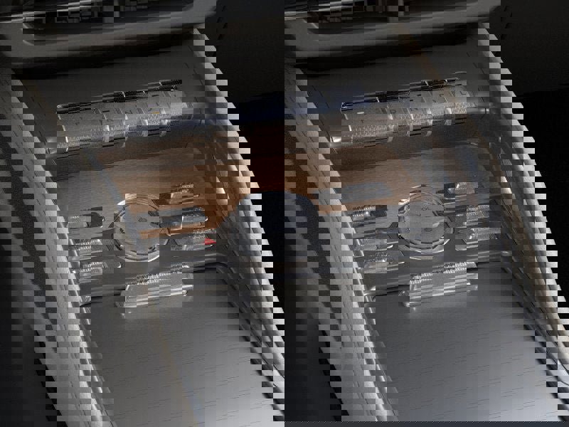 New 2025 Lincoln Nautilus Reserve w/ Jet Appearance Package image 15