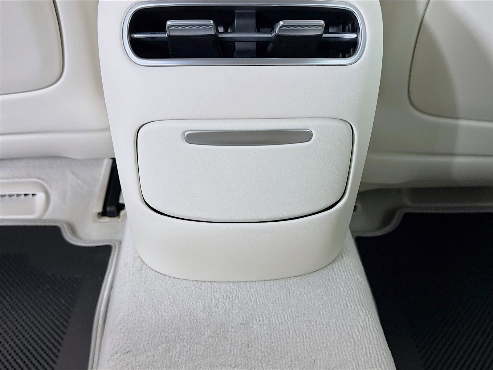 New 2025 Genesis G90 3.5T image 28