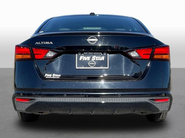 Used 2025 Nissan Altima 2.5 SV FWD image 6
